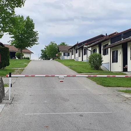 Am Hochbergle Haus 26 بيت للعطل